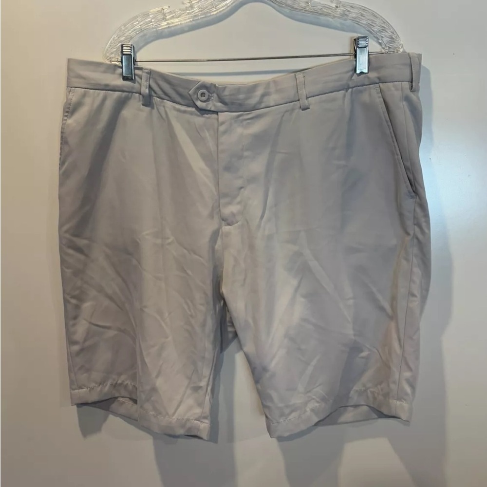 Bugatchi Gray Flat Front Bermuda 10” Shorts‎ Mens Size 42